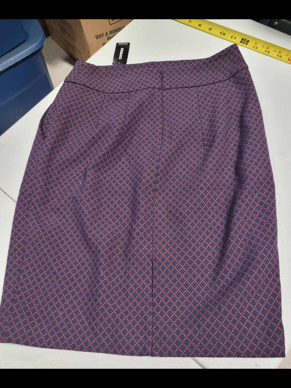 Express Pink & Navy Diamond-Print Pencil Skirt - Picture 3 of 4